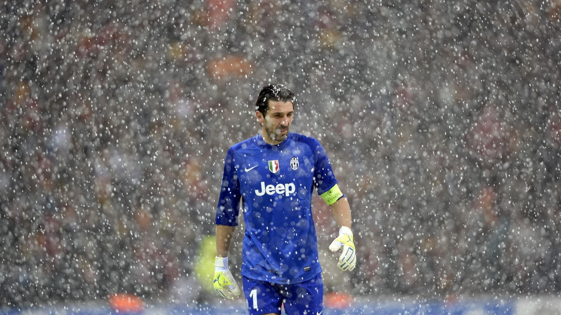 智利铁壁难阻摩纳哥突围，巴雷拉掌控全局定乾坤